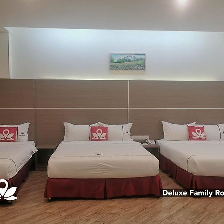 Zen Rooms Ambassador Residence Bintulu Esterno foto