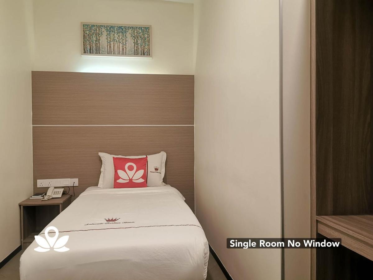 Zen Rooms Ambassador Residence Bintulu Esterno foto