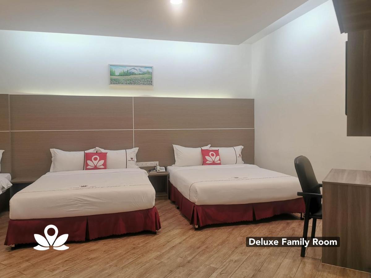 Zen Rooms Ambassador Residence Bintulu Esterno foto