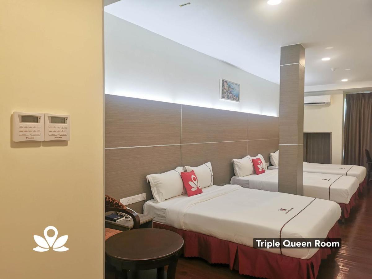 Zen Rooms Ambassador Residence Bintulu Esterno foto