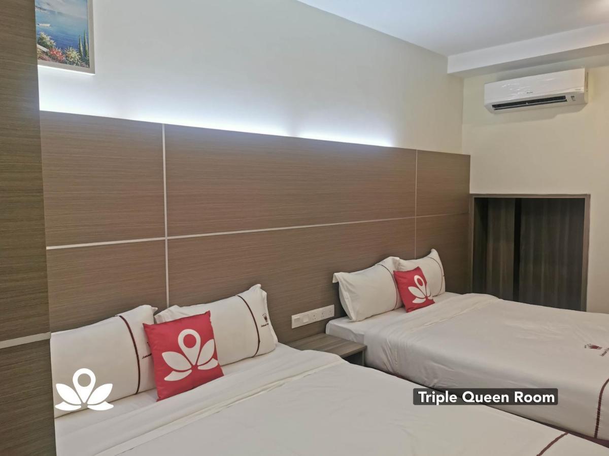 Zen Rooms Ambassador Residence Bintulu Esterno foto