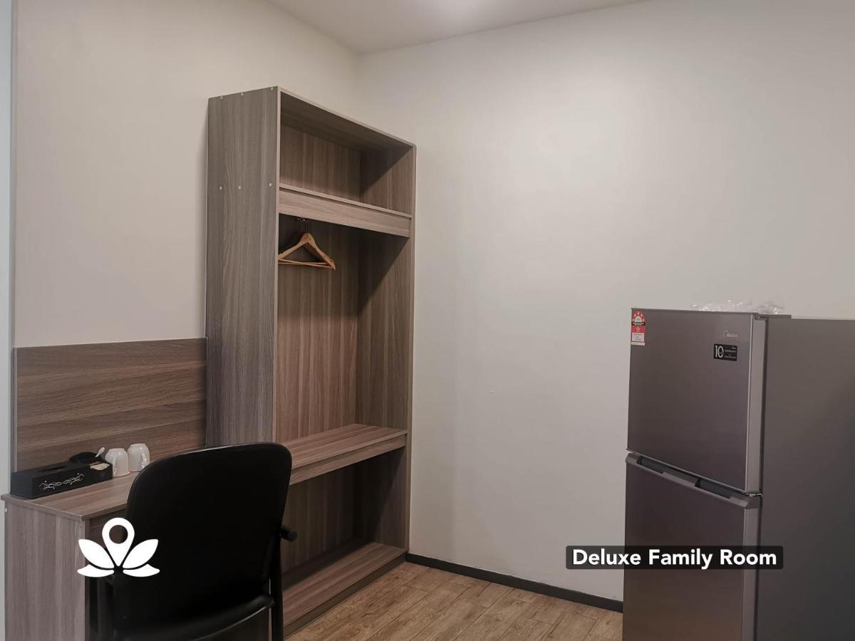 Zen Rooms Ambassador Residence Bintulu Esterno foto