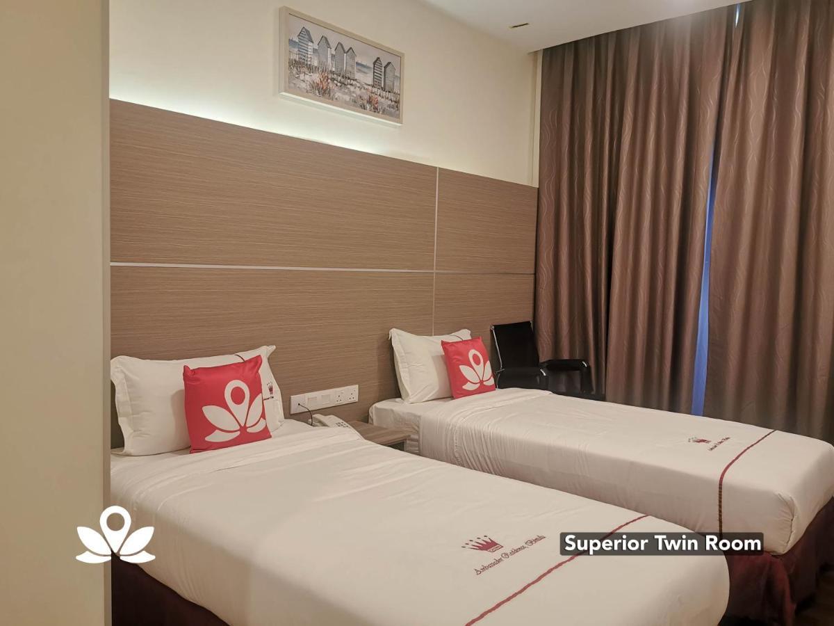 Zen Rooms Ambassador Residence Bintulu Esterno foto